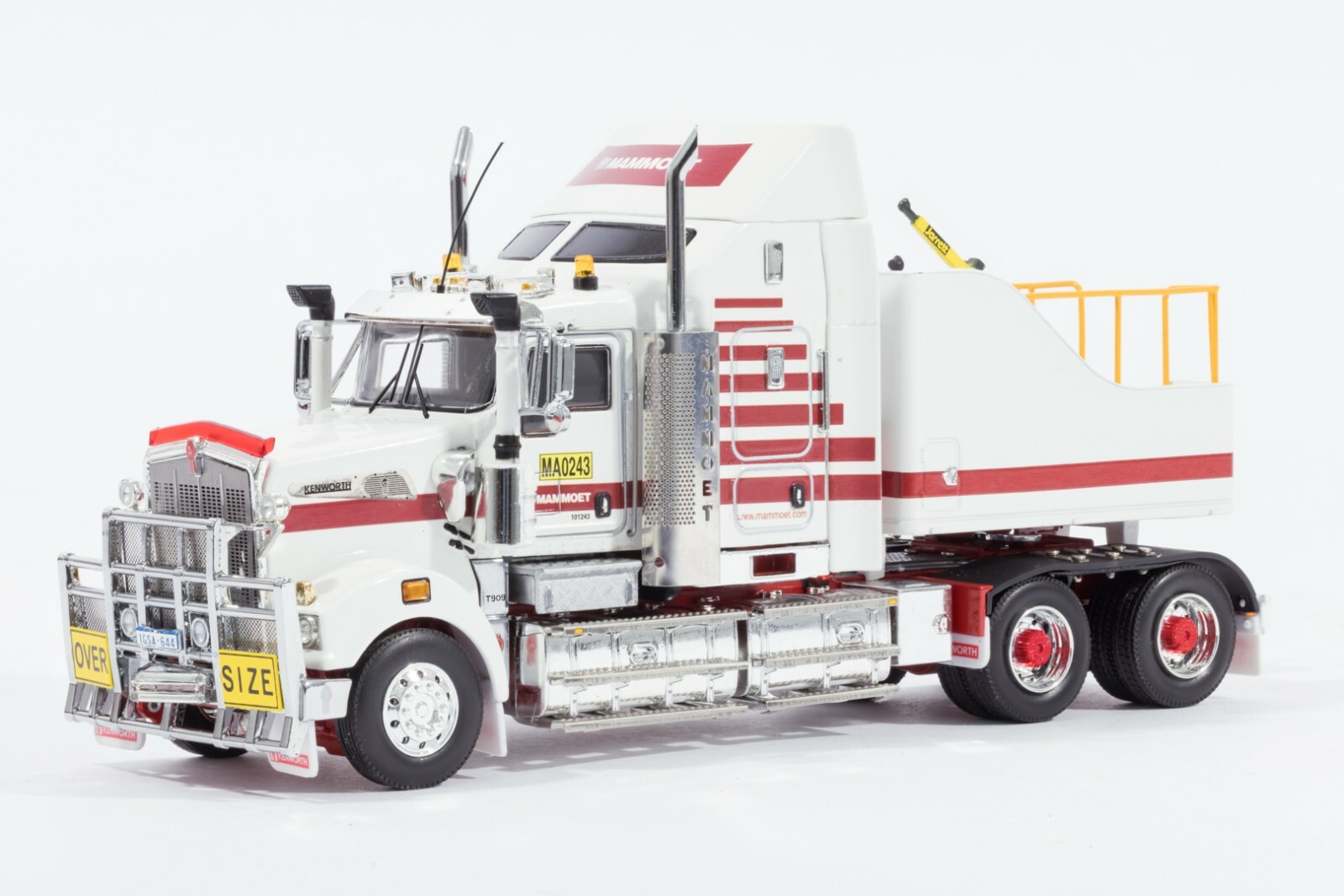 Kenworth T909 Prime Mover Ballast Box - Mammoet - Drake 1:50