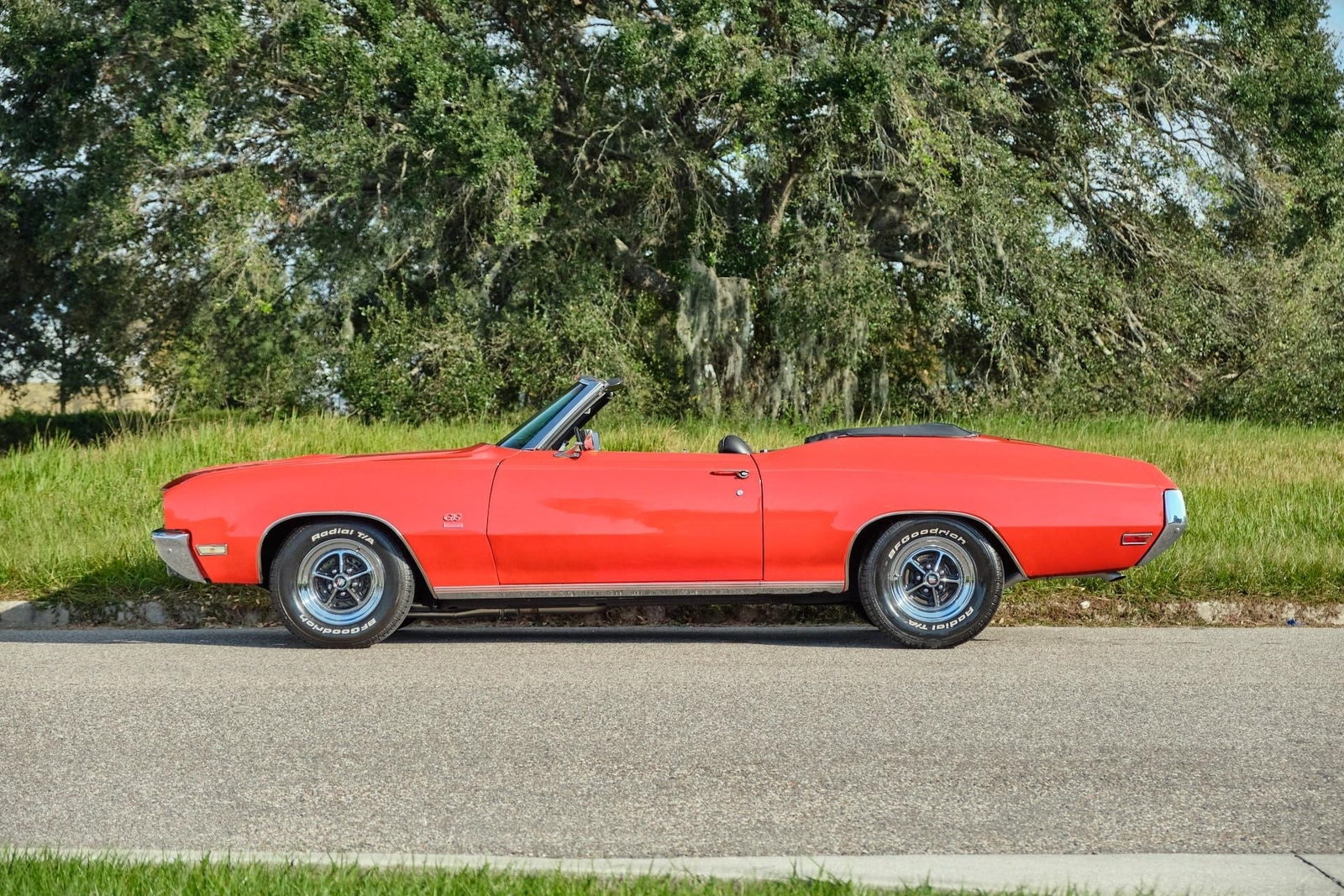 Owner 1971 Buick  GS Gran Sport Convertible Orange