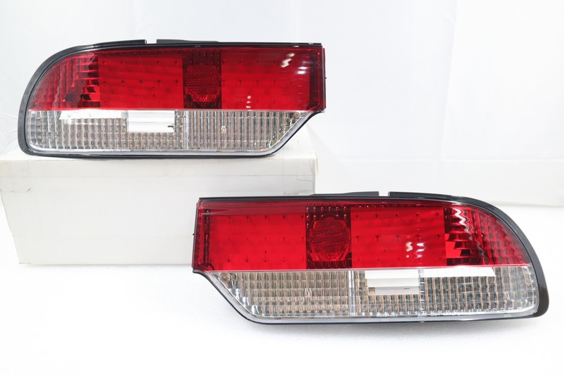 Fits 1991-1998 180SX RPS13 / 240SX S13 S14 JDM Red / Clear LED