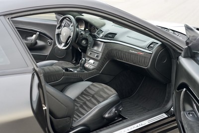 image 2 of interior