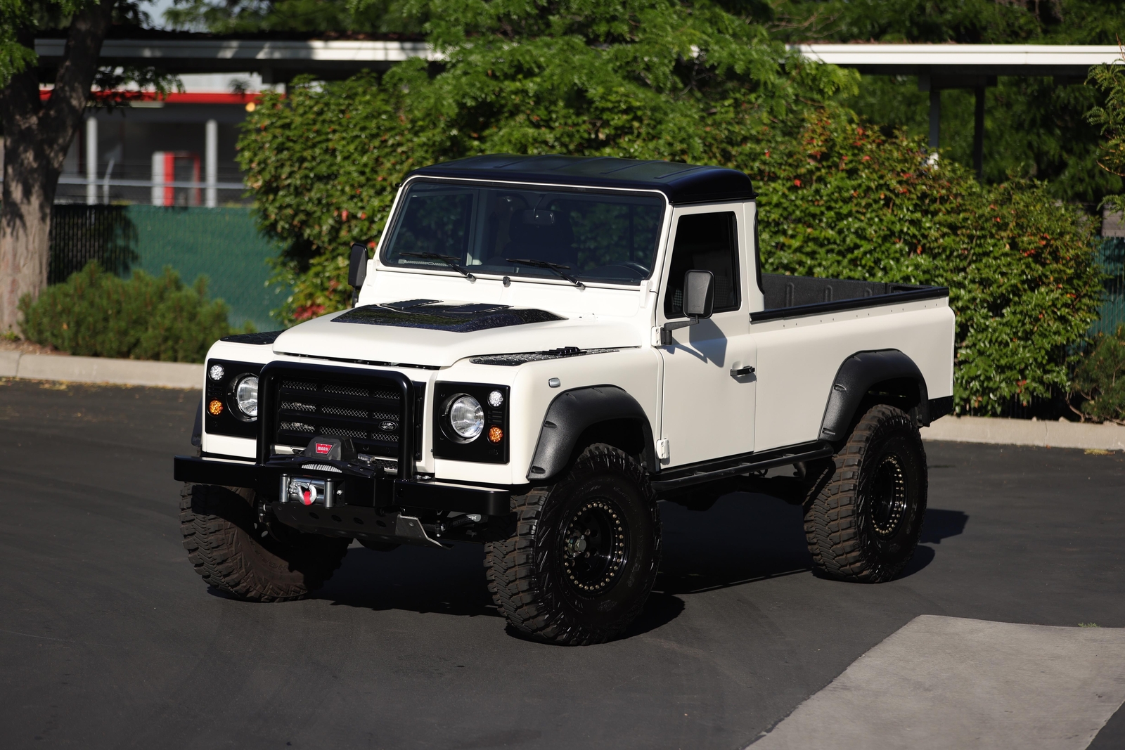 Owner 1985 Land Rover Defender  1,764 Miles White Pearl  6.2L LS3 Supercharged V8 Auto