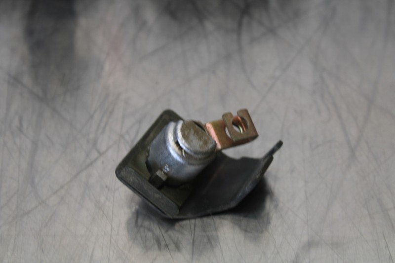01-03 SUZUKI GSXR600 IGNITION LOCK KEY SET W/ GAS CAP AND