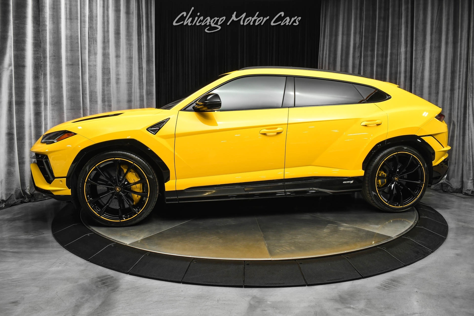 2023 Lamborghini Urus S SUV LOADED! Big Carbon Interior! 3D B&O Audio! B Giallo