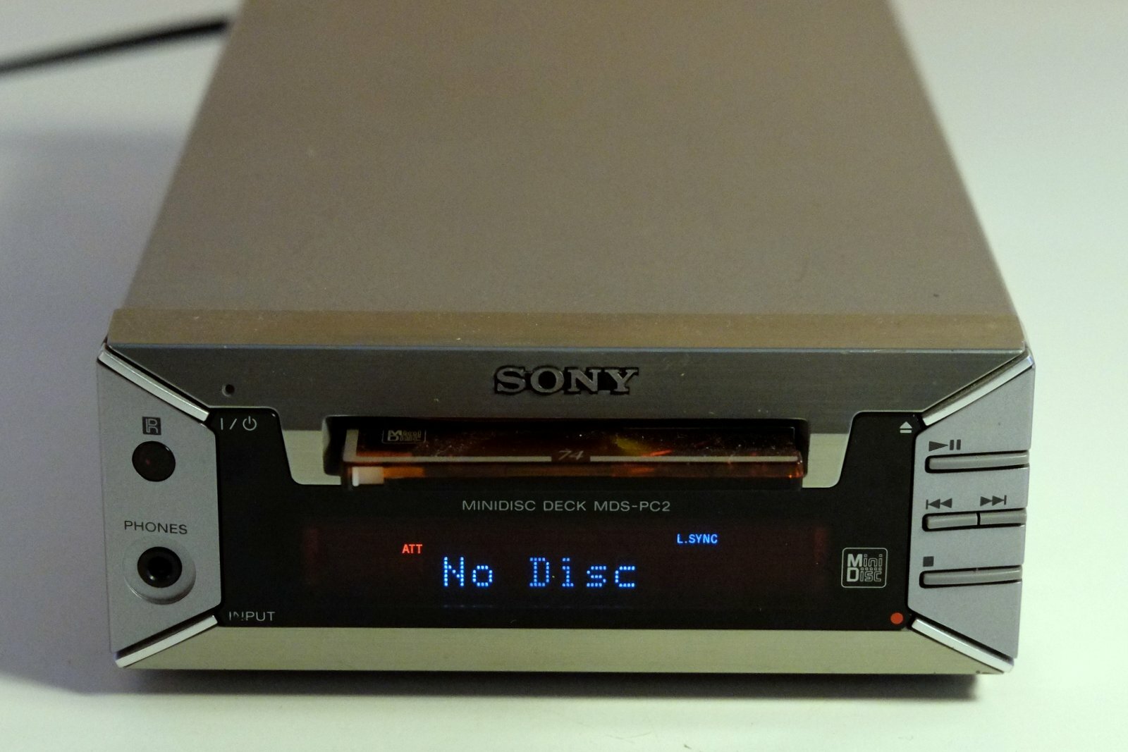 Sony MDS-PC2 MiniDisc Deck Recorder mit Vision Touch CAV-50C und Fernbedienung