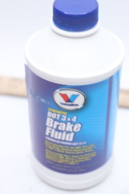 Valvoline Synthetic Dot 3 & 4 Brake Fluid 12 fl. oz. 601457