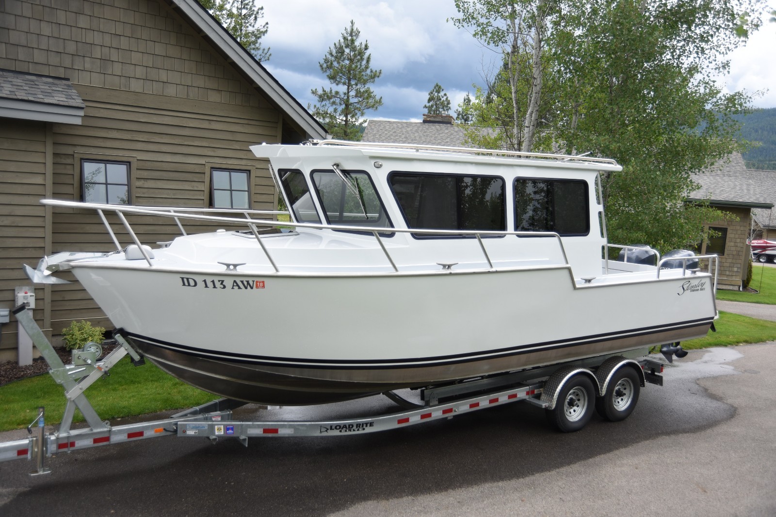 28' STANLEY Aluminum Coastal Cruiser, Twin 150hp Yamaha Outboards. Year 2013