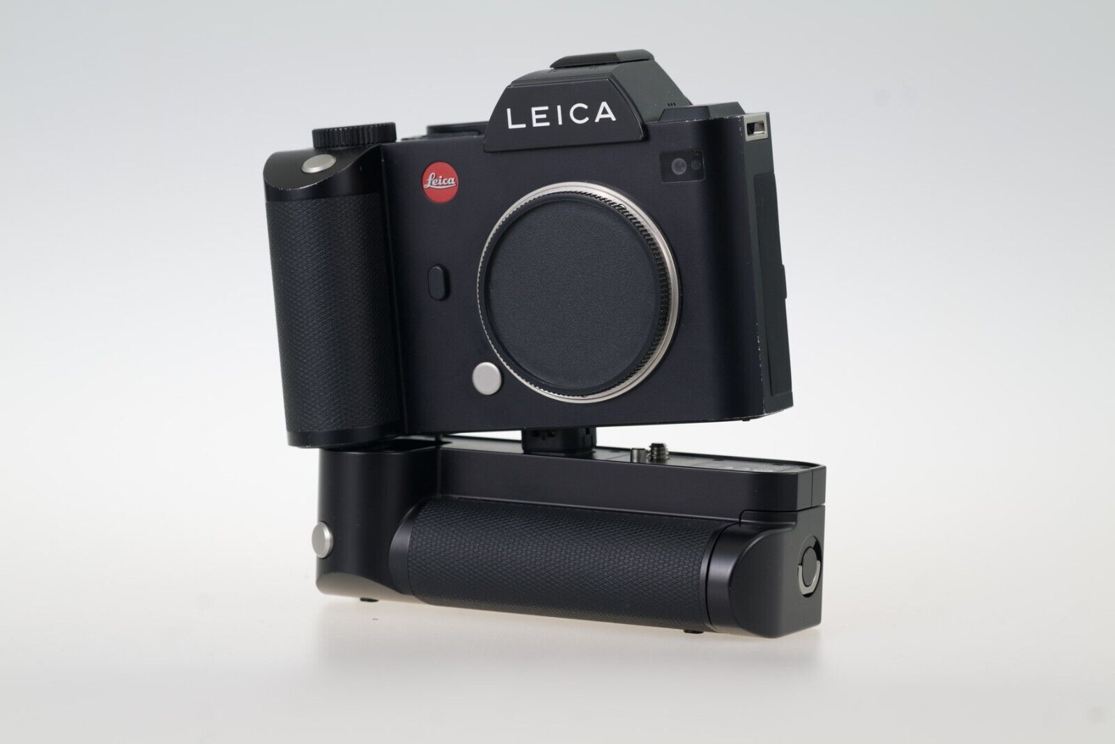 Leica HG-SCL4 SL Multifunctional Hand grip for the SL Camera Leica HG-SCL4 SL Multifunctional Hand grip for the SL Camera