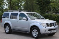2007 Nissan Pathfinder 2.5 Pathfinder Aventura dCi Auto 4WD 5dr SUV Diesel Autom