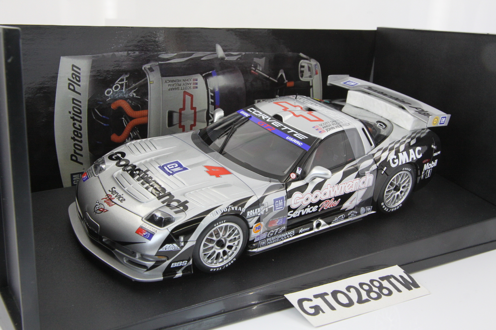 京商 ミニッツシボレー コルベット C5-R 2002 C5-R 2000セット