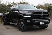 Dodge RAM 3500 Dually 6.7L Diesel Cummins Mega Cab