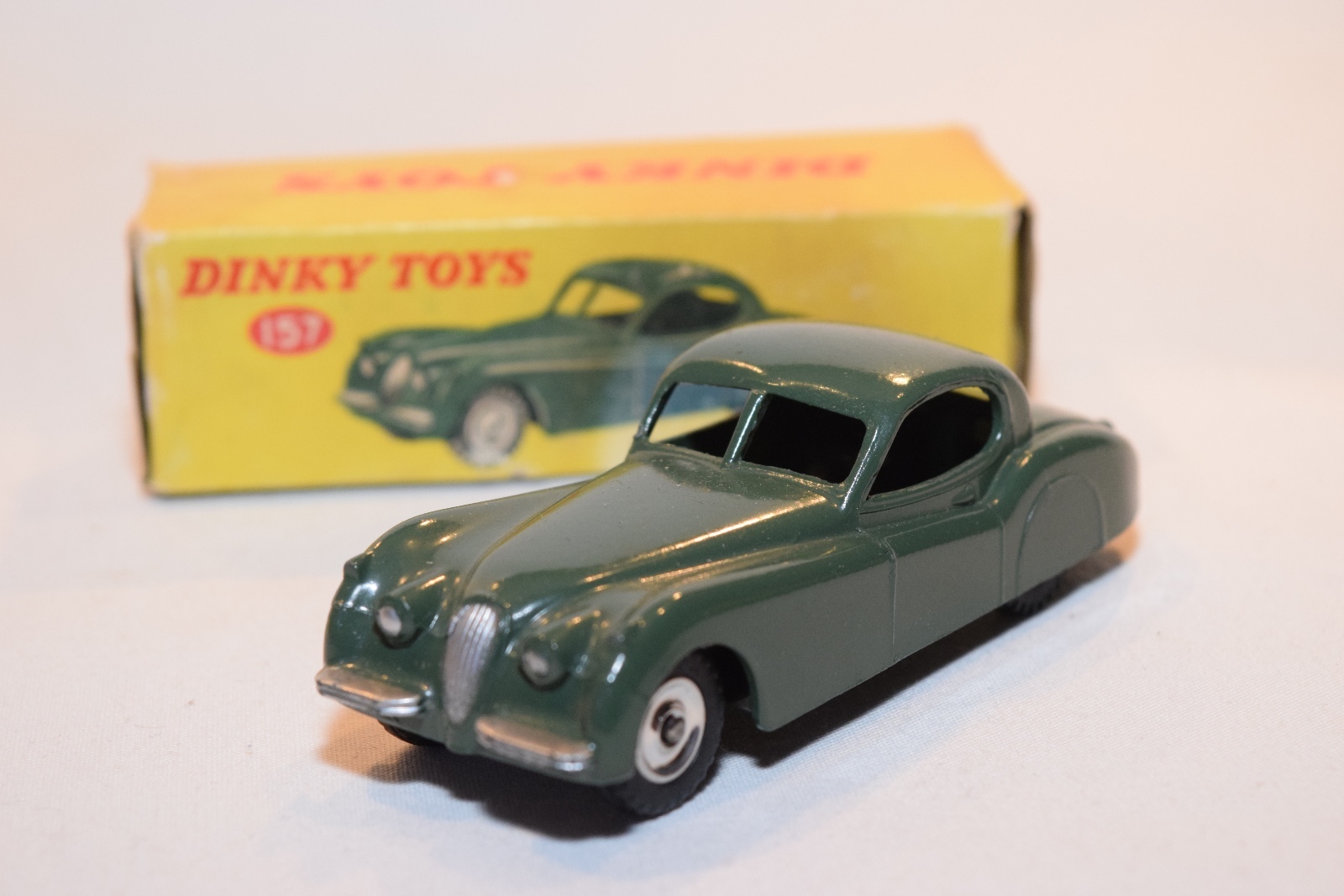 美品　DINKY TOYS JAGUAR XK120 COUPE ミニカー $_57.JPG?set_id=8800005007