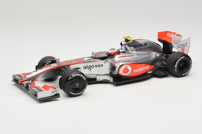 McLaren MP4-24 Mercedes #2 Kovalainen 2009 Dealer Edition Minichamps 1:18