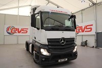 2017 (17 PLATE) Mercedes Benz ACTROS 2548 6x2 Euro 6 Tractor Units