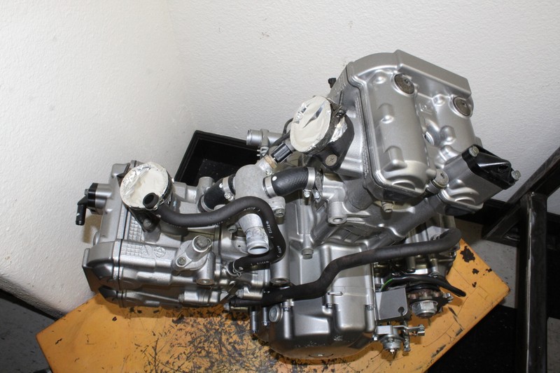 2003-2005 Suzuki Sv650 Engine Motor Running Motor OEM 60 DAYS WARRANTY