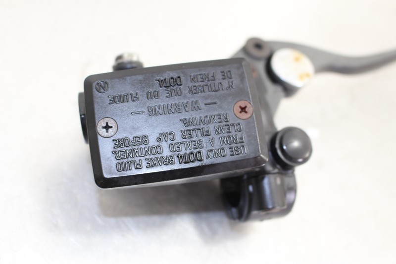 LOGGRAIN様 1998 Kawasaki Ninja ZX11 Zx 11 Front Brake Master Cylinder W