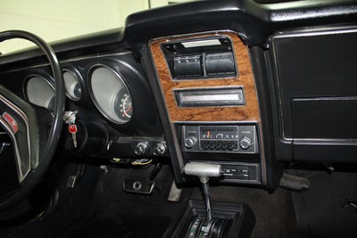 image 2 of interior