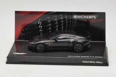 Aston Martin V12 Zagato Scintilla Silver Minichamps 1:43 | 437137221