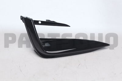 Nissan FINISHER-FRONT 62257-59K08 左右セット Nissan FINISHER-FRONT 62257-59K08 左右セット
