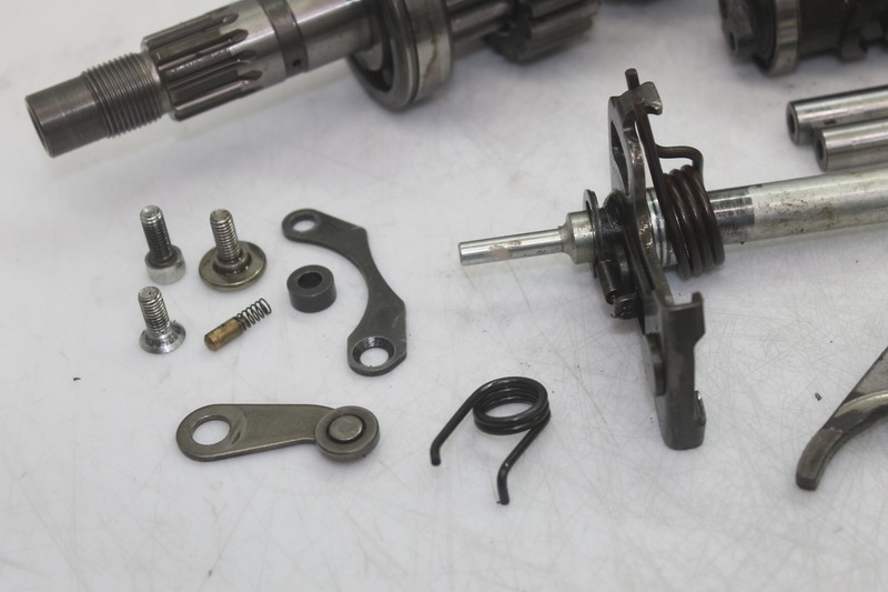 02-03 ZX12R TRANSMISSION TRANNY GEARS SHAFT SHIFT FORKS DRUM 02-03 ZX12R TRANSMISSION TRANNY GEARS SHAFT SHIFT FORKS DRUM