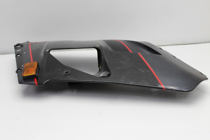 グッズB 1987 KAWASAKI NINJA ZX1000 RIGHT SIDE COVER FAIRING COWL