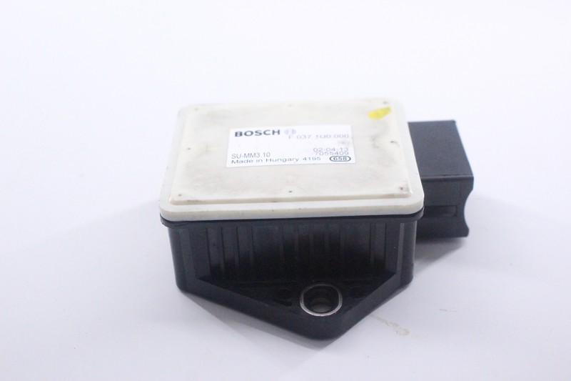 APRILIA RSV1000R 2010 ECU COMPUTER CONTROL ABS MODULE BOSCH  1275100496