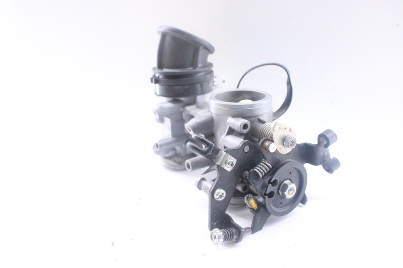 2013 Kawasaki Versys 650 MAIN THROTTLE BODIES