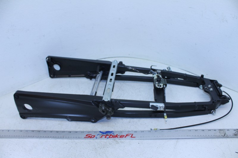 06-07 KAWASAKI NINJA ZX-14 ZX14R 1400 REAR SUBFRAME BACK SUB FRAME