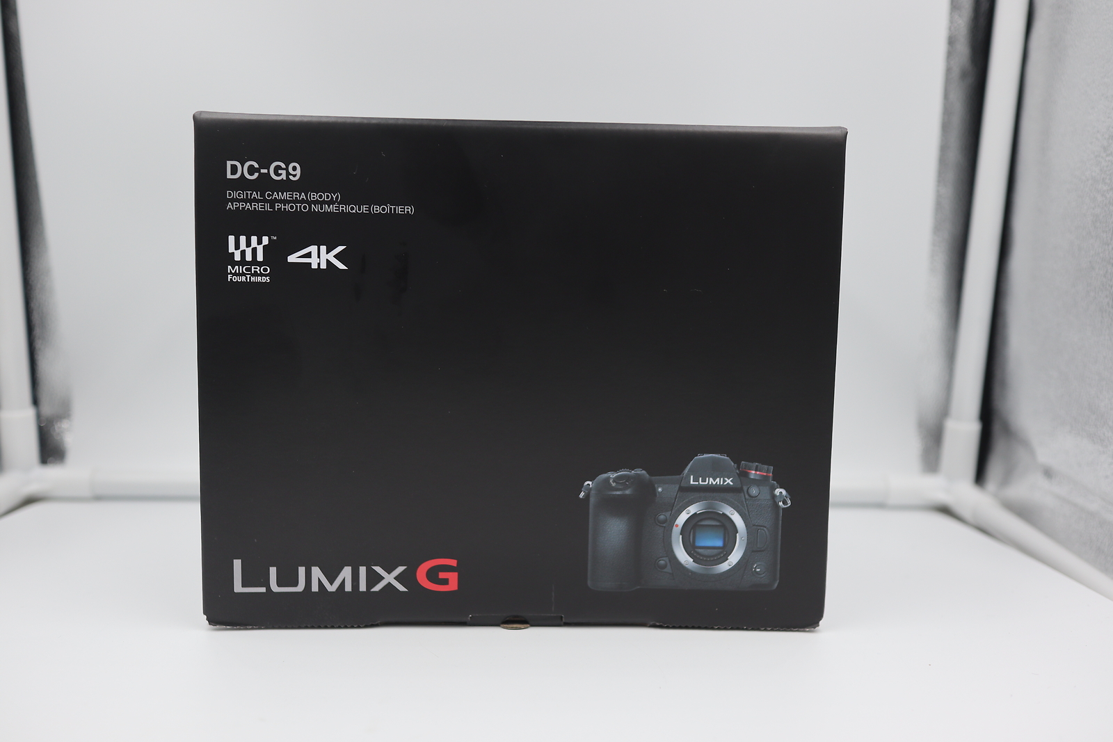 Panasonic Lumix DCG9 Mirrorless Micro 4/3rds Digital Camera Body