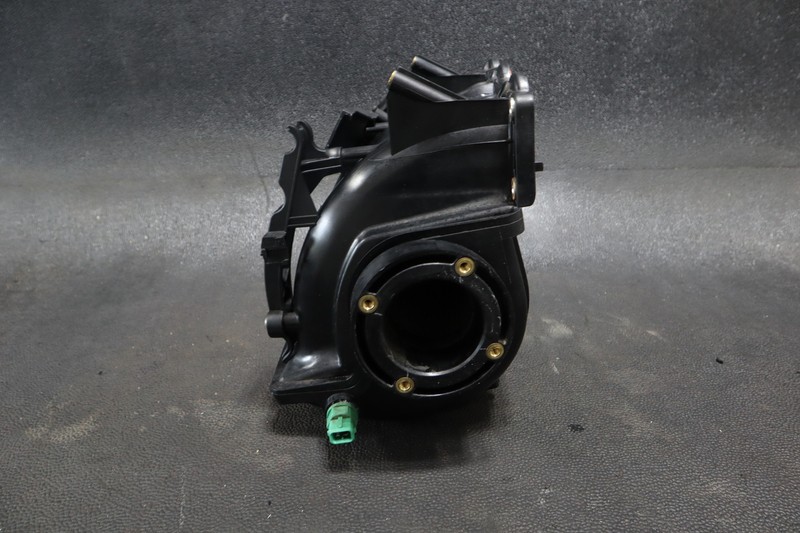 シードゥ GTI SE 155 2013年モデル 純正 AIR INTAKE MANIFOLD (部品番号420867921) 中古 [S473-013] 2006 SEA-DOO GTI SE AIR INTAKE MANIFOLD 420867921 | eBay