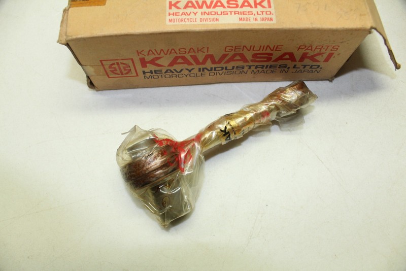 NOS GENUINE Kawasaki Connecting Rod S2 OEM # 13044-018 | eBay