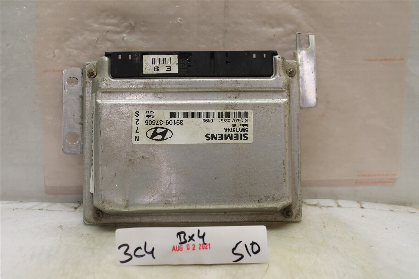 2002-2003 Hyundai Santa Fe Engine Control Unit 3910937506 2002-2003 Hyundai Santa Fe Engine Control Unit 3910937506