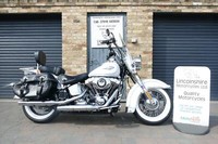 61 Harley-Davidson FLSTC Heritage Softail Classic