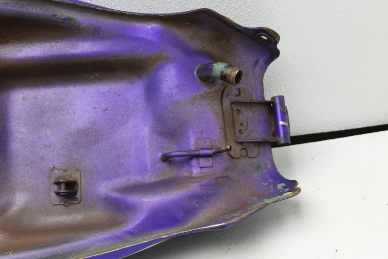 1983 HONDA V65 MAGNA VF1100 GAS TANK FUEL PETROL RESERVOIR