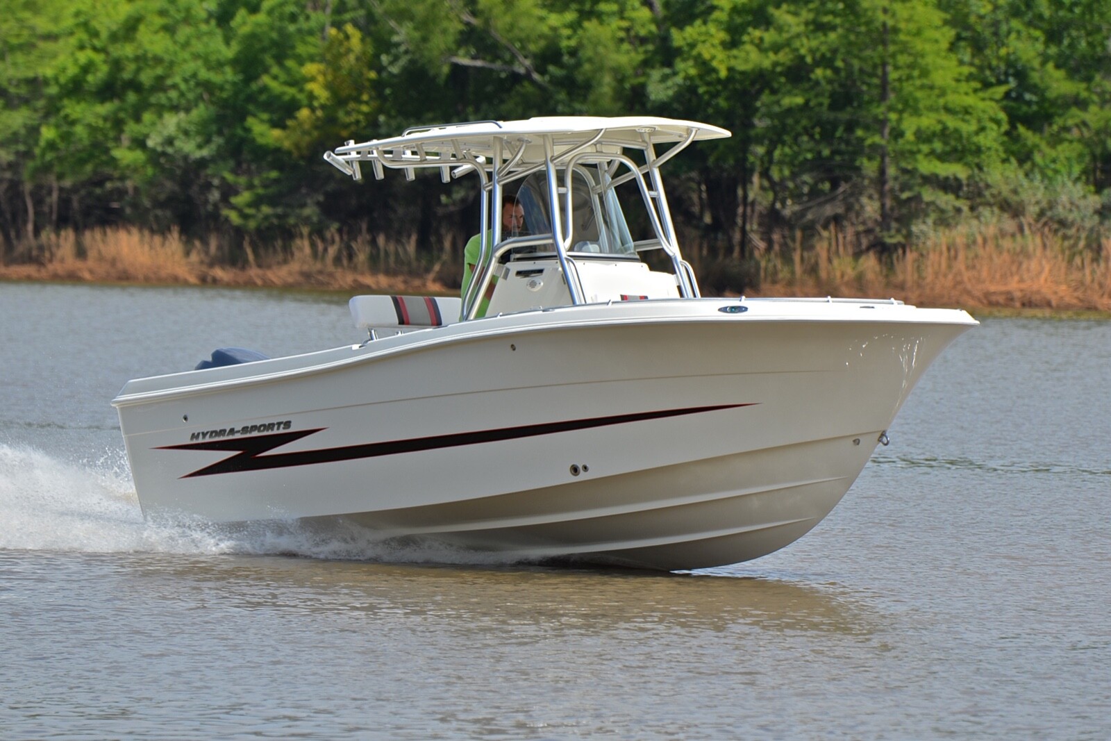 HYDRA SPORTS 2100 CC.... SUPER CLEAN ....ONLY 5 HOURS