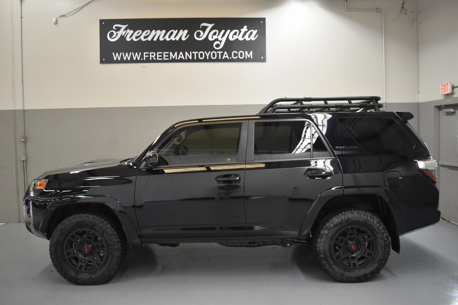 2020 Toyota 4runner Trd Pro 10690 Miles Midnight Black Metallic 4d