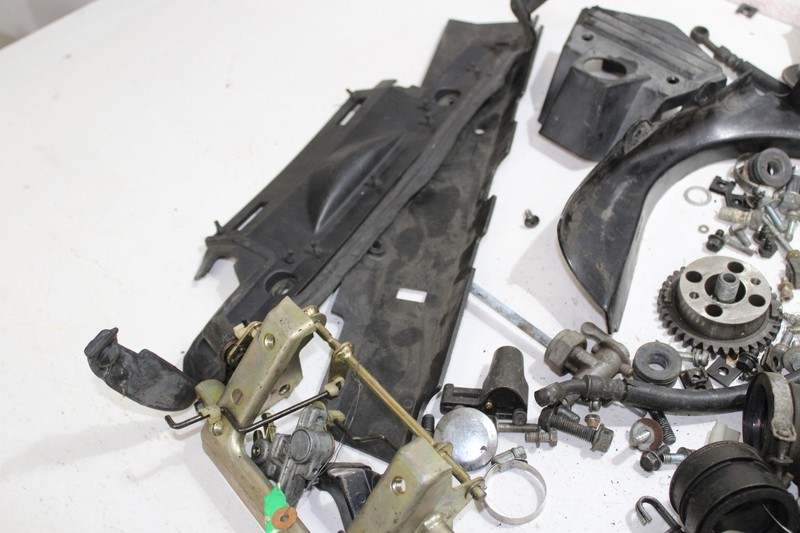 1986 KAWASAKI NINJA 1000R ZX1000A PARTS AND HARDWARE NUTS BOLTS | eBay