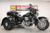 2011 Harley-Davidson Electra Glide Ultra Brooklands Trike by Trike Design 