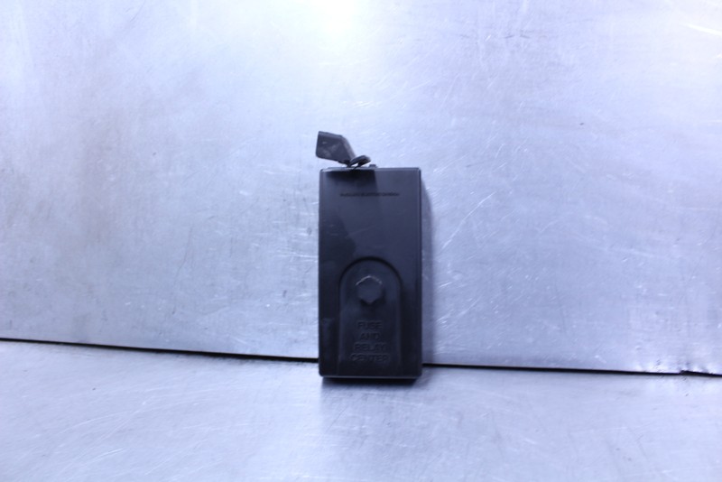 1997 Saturn Sl2 Fuse Box Relay Junction Power Distribution ... 97 saturn sl2 fuse box 
