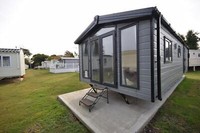 NEW Sunrise Lodge 31x12 | Log Cabin | 1 King size bed | Winterised 100mm