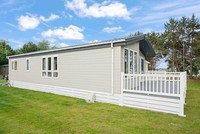LUXURY LODGE FOR SALE ON THE SUFFOLK COAST