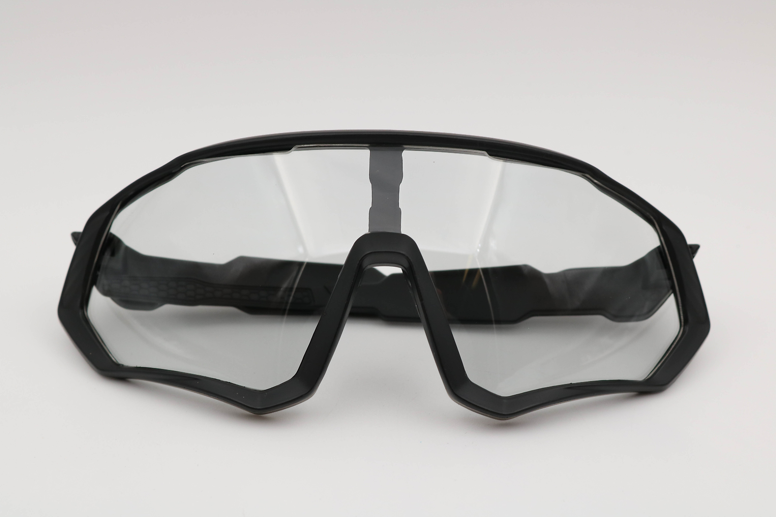 Kapvoe Scvcn Ke9408 Black/Photochromatic Shield Casual Sport Sunglasses