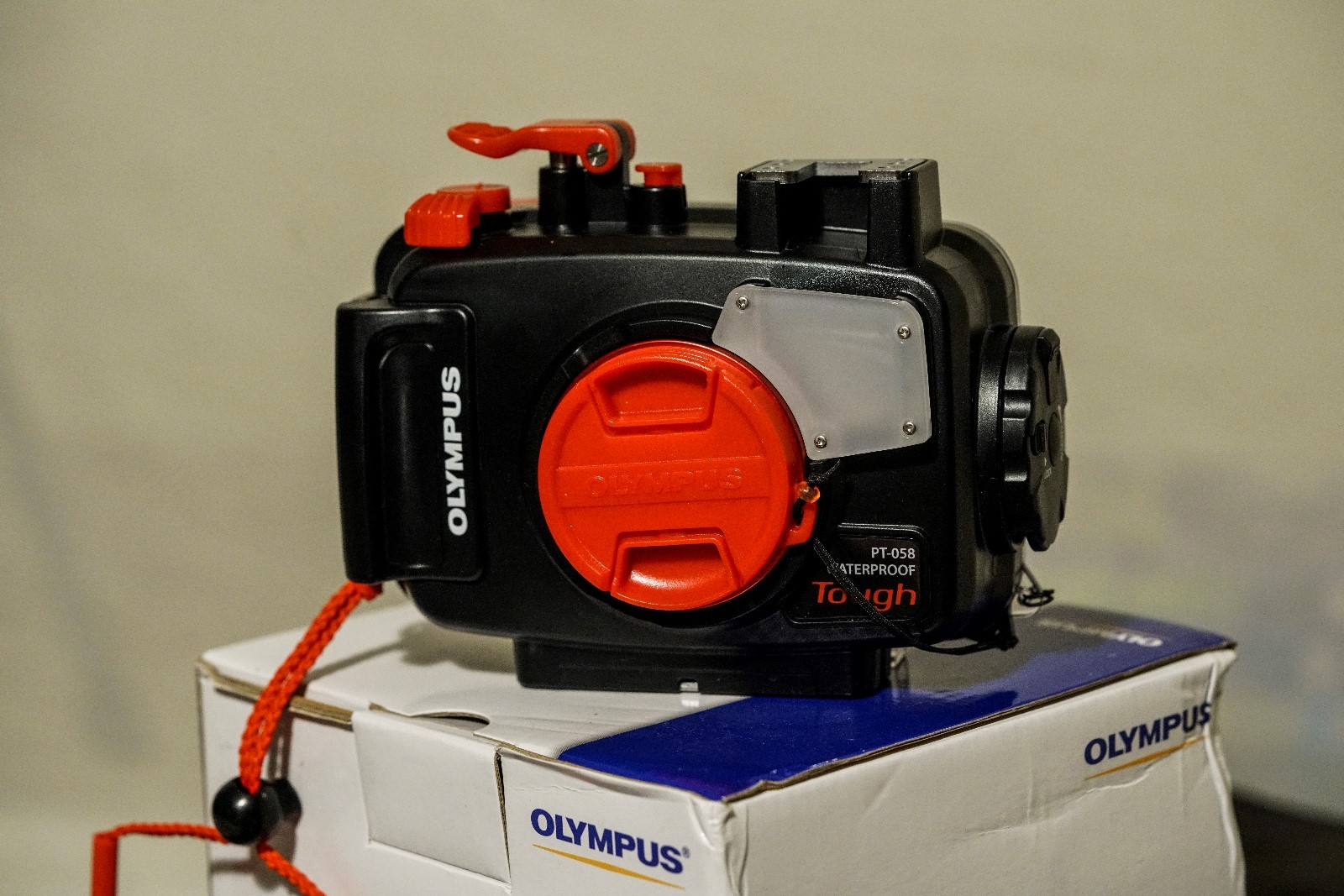 Olympus PT-058 Underwater Housing For TG-5, Perfect & in original box