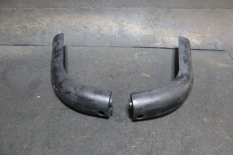 2004 KAWASAKI JET SKI ULTRA 150 JH1200 GUNWALE CORNER BUMPER