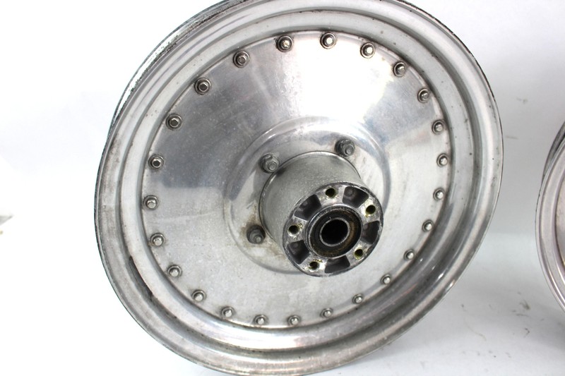 Harley-Davidson リアホイール16X3.0