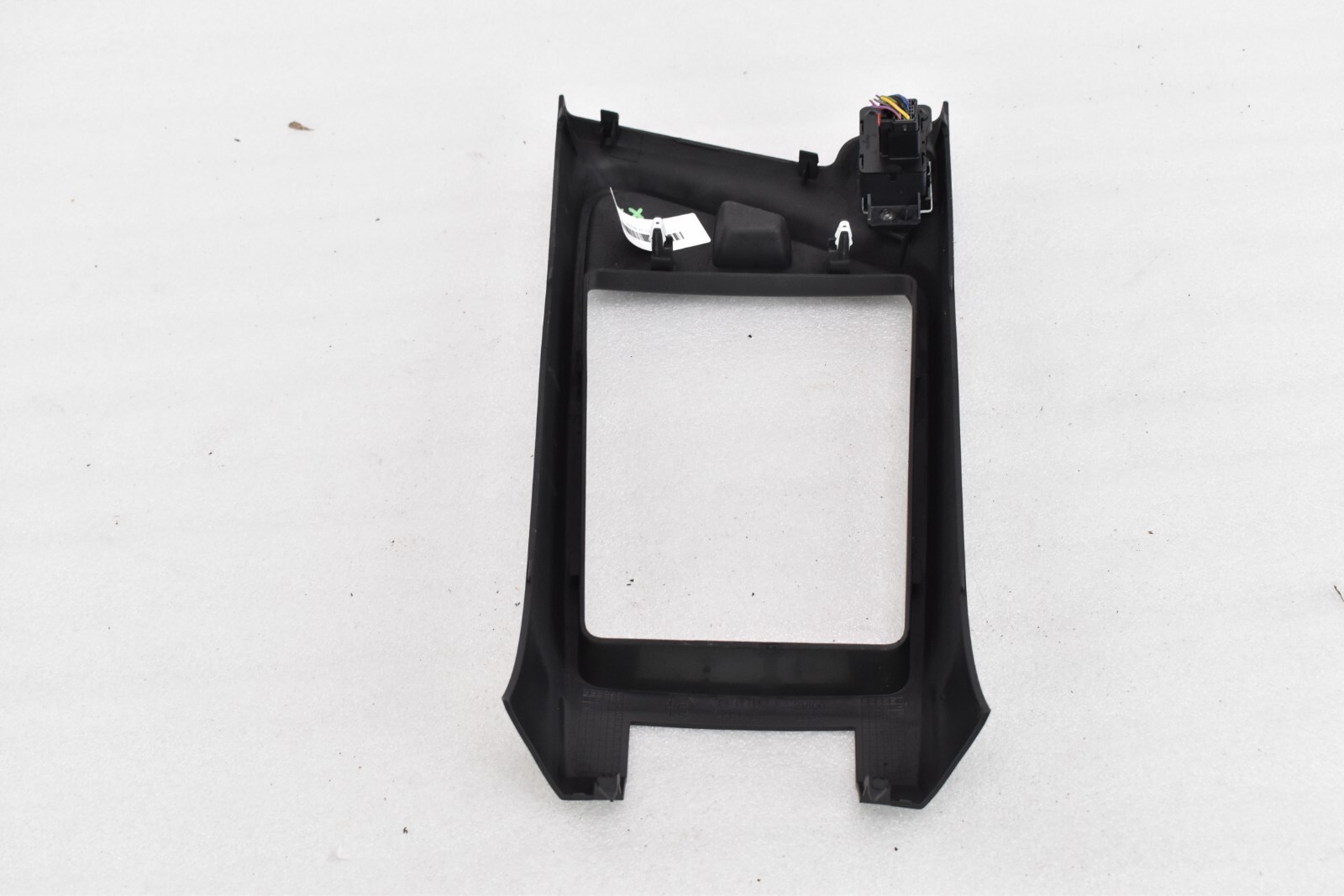 ❤️ 2018 - 2020 ALFA ROMEO STELVIO EMERGENCY PARKING BRAKE SWITCH 01561182110 OEM - Picture 7 of 12
