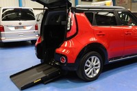 Kia Soul Automatic Wheelchair Or Mobility Scooter Accessible Wav Car Auto Gears