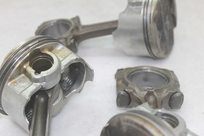 りん 02-03 ZX12R PISTON PISTONS RODS ROD CONNECTING ENGINE MOTOR