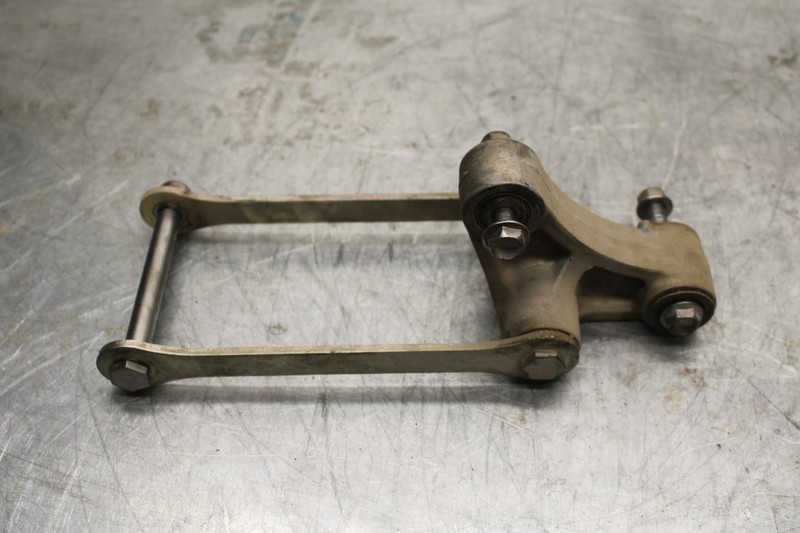 19-20 KAWASAKI NINJA ZX6R REAR DOGBONE SHOCK LINKAGE LINK