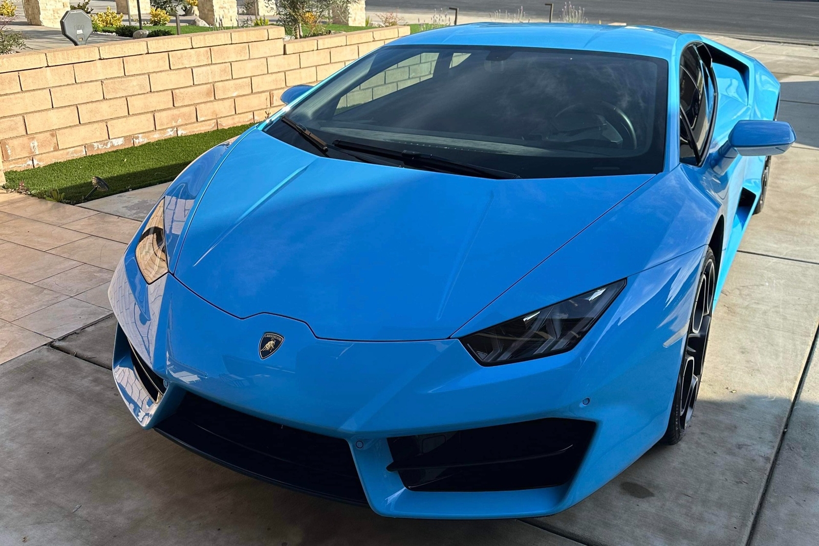 2019 Lamborghini Huracan LP 580-2