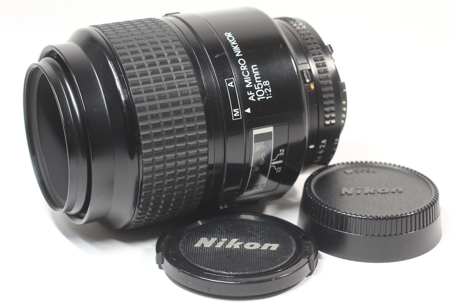 Nikon AF Micro Nikkor 105mm F/2.8 Telephoto Lens From Japan